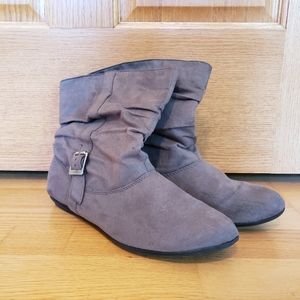 SO Ankle Boots